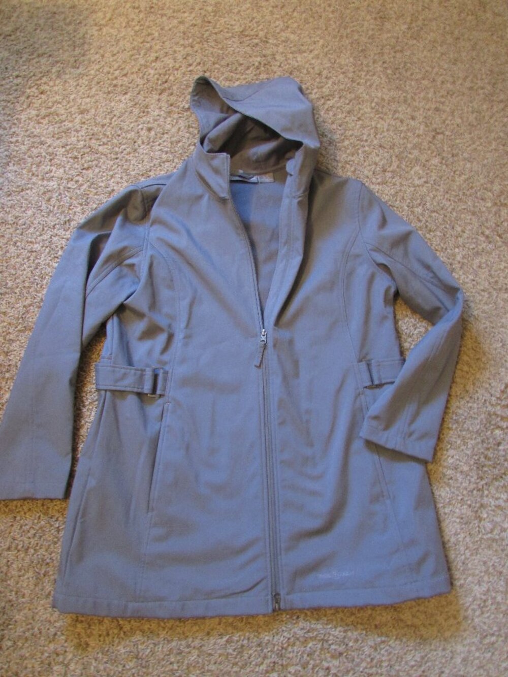 NWOT Free Tech XL 16-18 Gray Softshell Hooded Full Zip Jacket Microfiber Lined